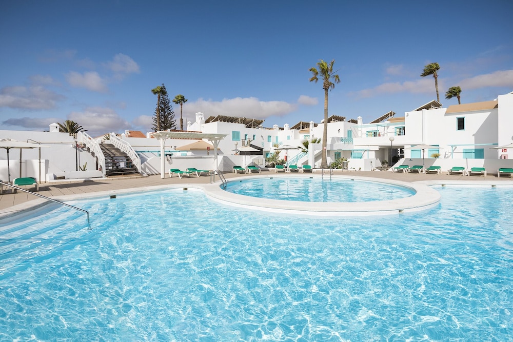 Smy Tahona Fuerteventura — Swimming pool in Costa de Antigua, Canary Islands