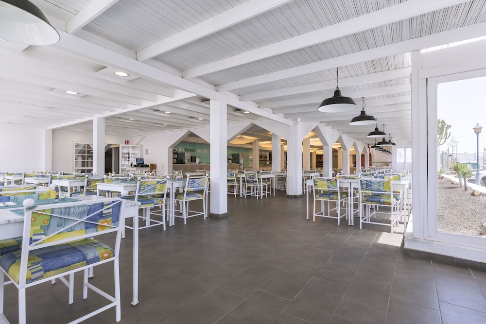 Smy Tahona Fuerteventura — Restaurant & bars in Costa de Antigua, Canary Islands