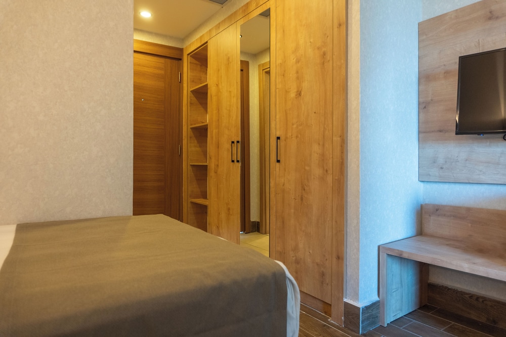 Sultan of Side - All Inclusive — Hotel rooms in Side