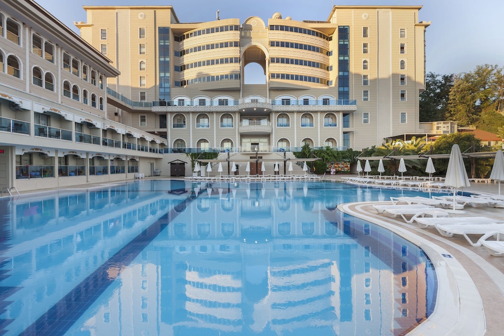 Sultan of Side - All Inclusive — Main photo in Side