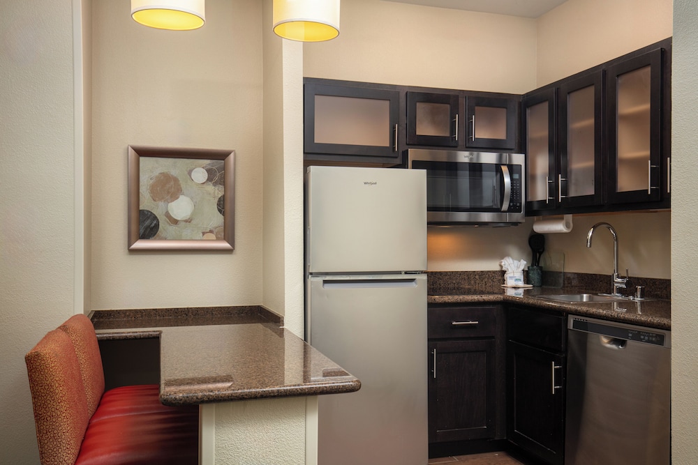 Staybridge Suites Fairfield Napa Valley Area by IHG — Hotel rooms in Fairfield, California