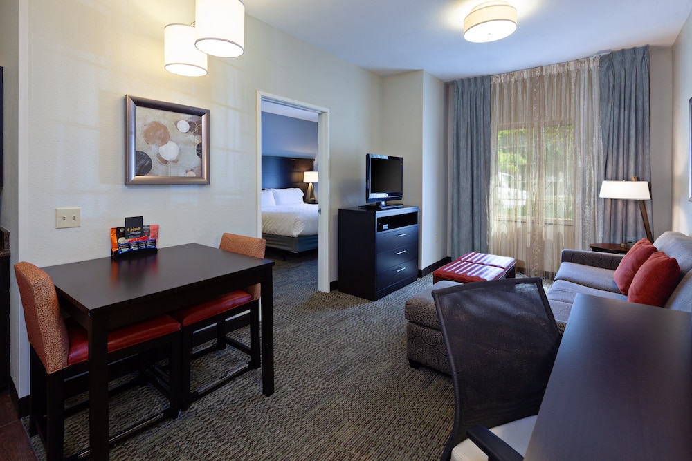 Staybridge Suites Fairfield Napa Valley Area by IHG — Hotel rooms in Fairfield, California