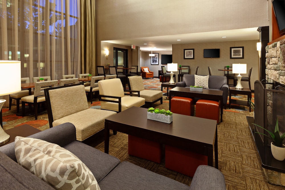Staybridge Suites Fairfield Napa Valley Area by IHG — Hotel building in Fairfield, California