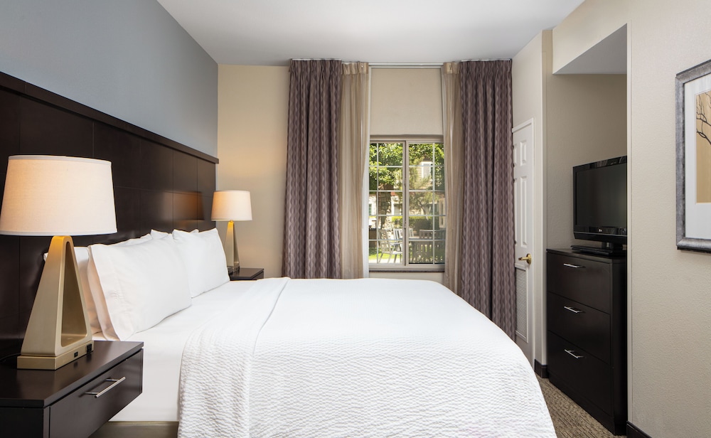 Staybridge Suites Fairfield Napa Valley Area by IHG — Hotel rooms in Fairfield, California