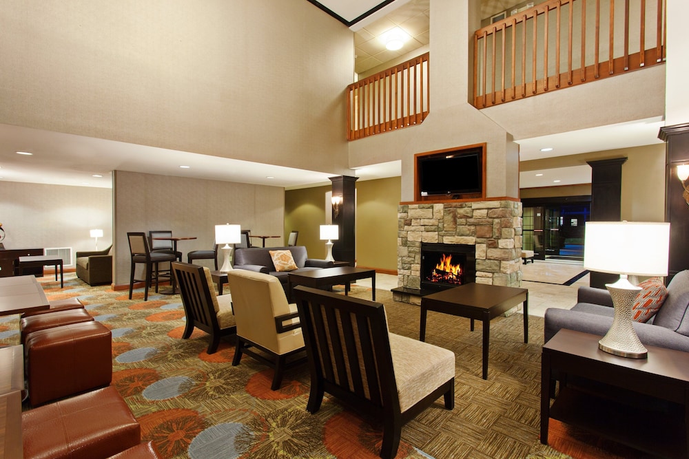 Staybridge Suites Fairfield Napa Valley Area by IHG — Hotel rooms in Fairfield, California