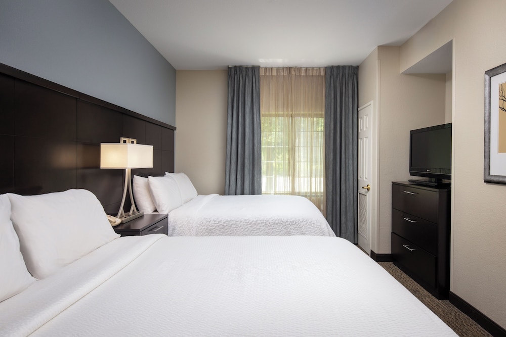 Staybridge Suites Fairfield Napa Valley Area by IHG — Hotel rooms in Fairfield, California