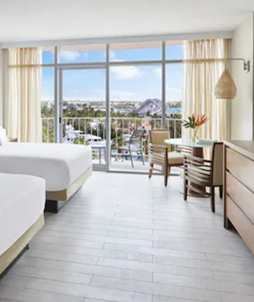 The Coral at Atlantis — Hotel rooms in Paradise Island, New Providence