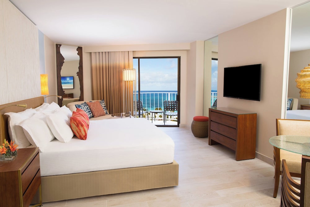 The Coral at Atlantis — Hotel rooms in Paradise Island, New Providence