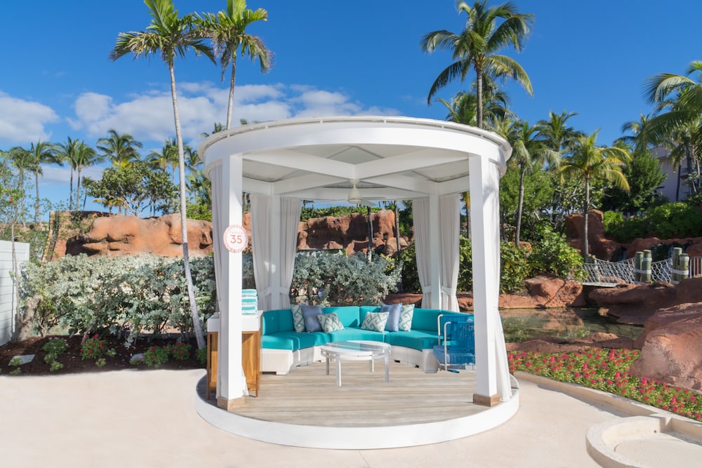 The Coral at Atlantis — Swimming pool in Paradise Island, New Providence