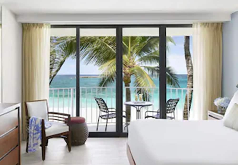 The Coral at Atlantis — Hotel rooms in Paradise Island, New Providence