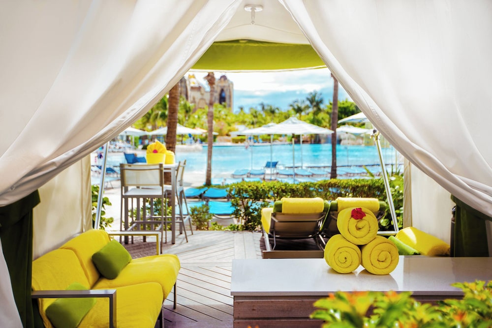 The Coral at Atlantis — Swimming pool in Paradise Island, New Providence