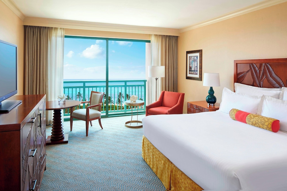 The Royal at Atlantis — Hotel rooms in Paradise Island, New Providence