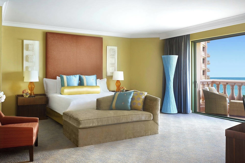 The Royal at Atlantis — Hotel rooms in Paradise Island, New Providence