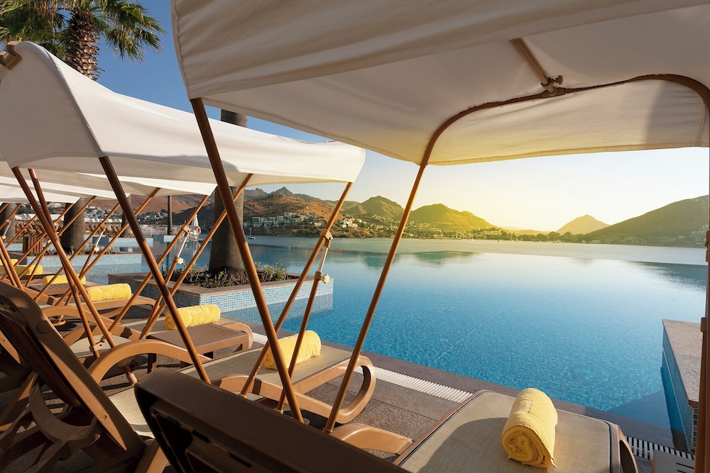Xanadu Island Hotel - All Inclusive — Swimming pool in Bodrum, Mugla