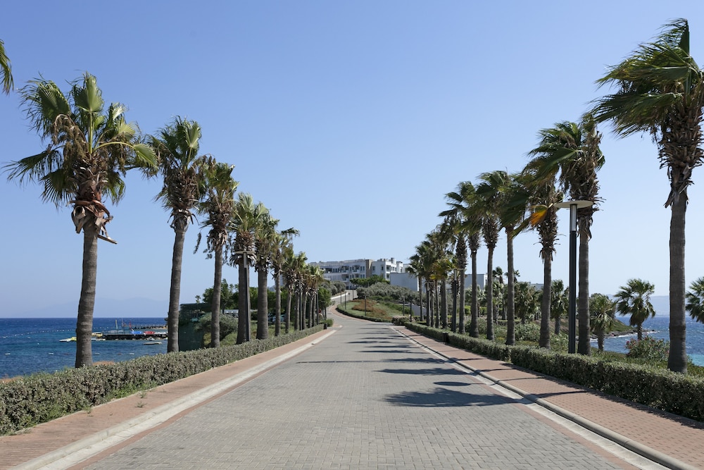 Xanadu Island Hotel - All Inclusive — Hotel building in Bodrum, Mugla