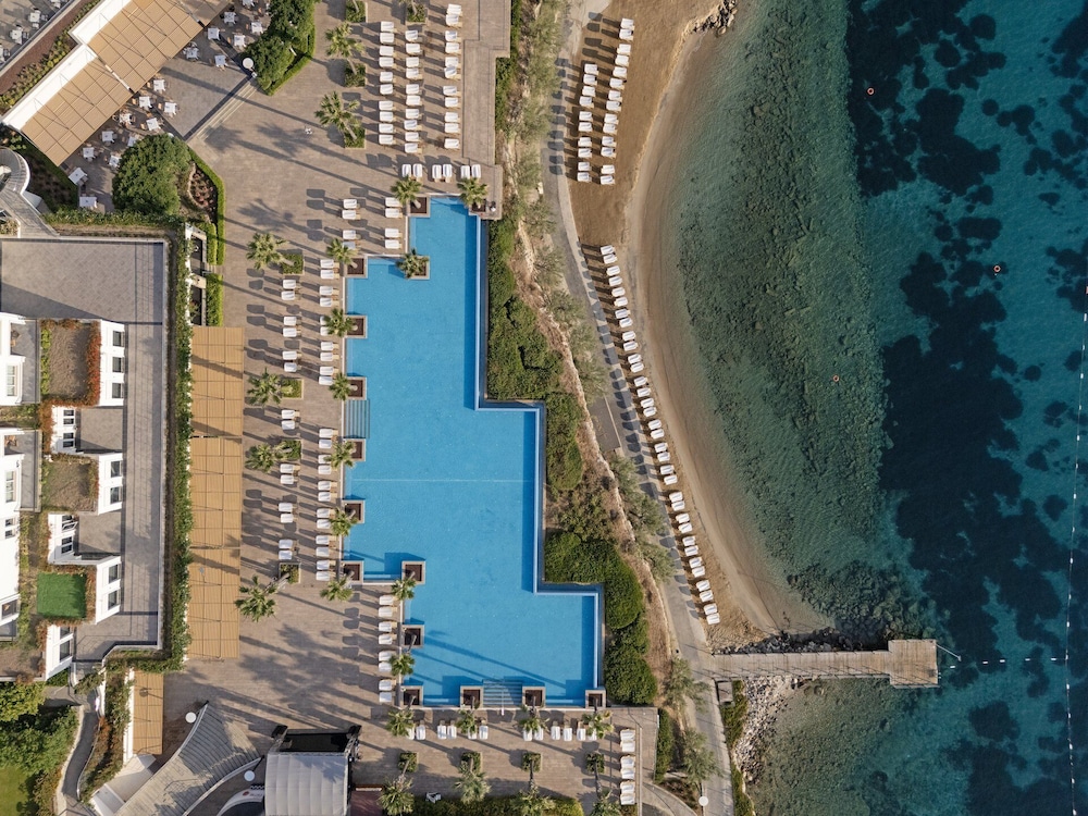 Xanadu Island Hotel - All Inclusive — Swimming pool in Bodrum, Mugla