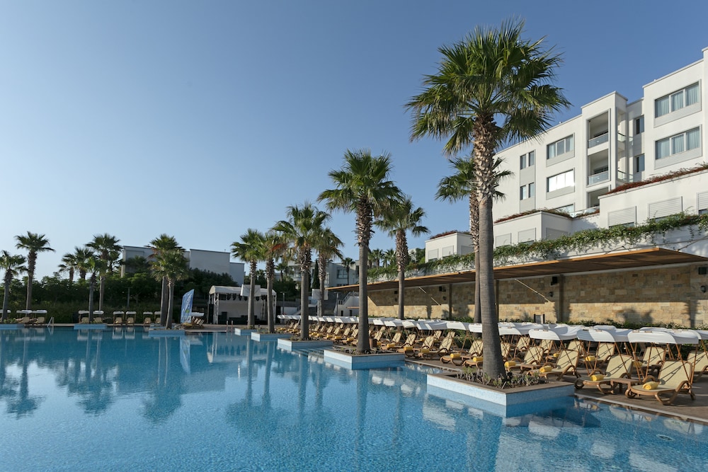 Xanadu Island Hotel - All Inclusive — Swimming pool in Bodrum, Mugla
