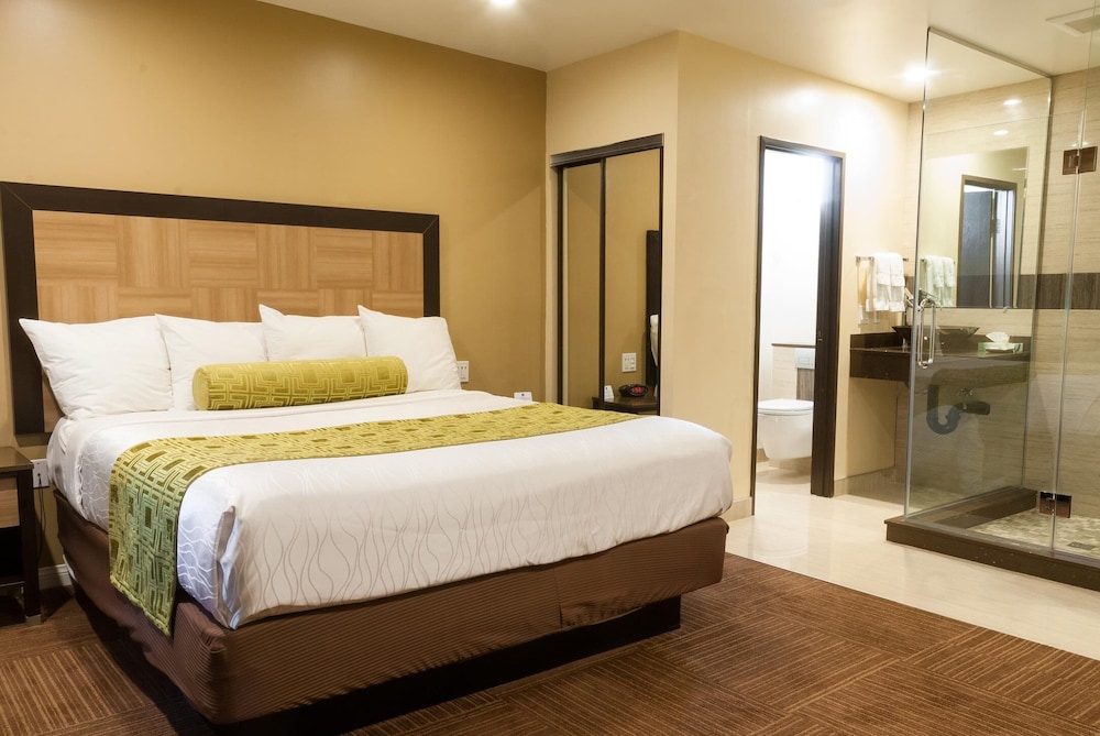 Glenrock Inn & Suites Glendale — Hotel rooms in Los Angeles, California