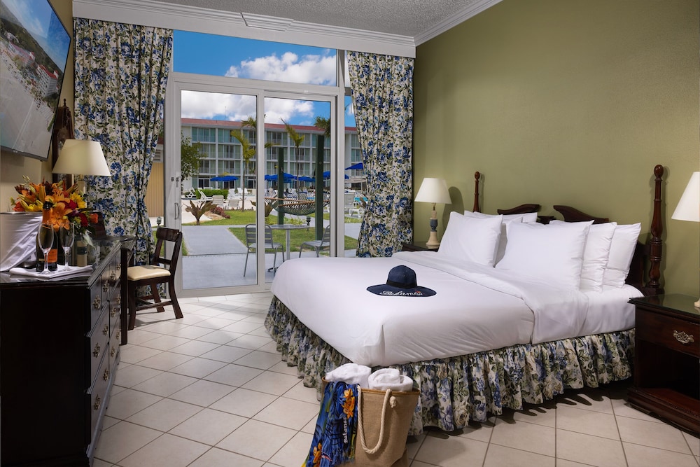 Breezes Resort Bahamas All Inclusive — Hotel rooms in Nassau, New Providence