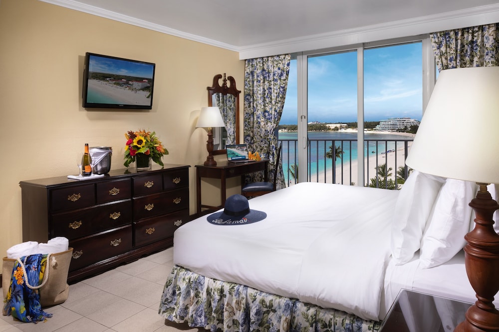 Breezes Resort Bahamas All Inclusive — Hotel rooms in Nassau, New Providence