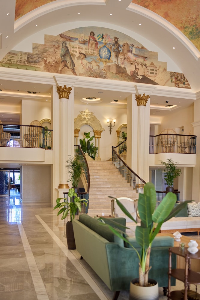 British Colonial - Nassau — Hotel building in Nassau, New Providence