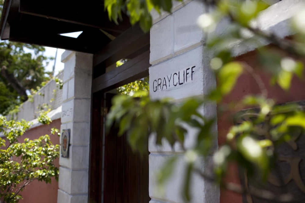 Graycliff Hotel And Restaurant — Hotel building in Nassau, New Providence