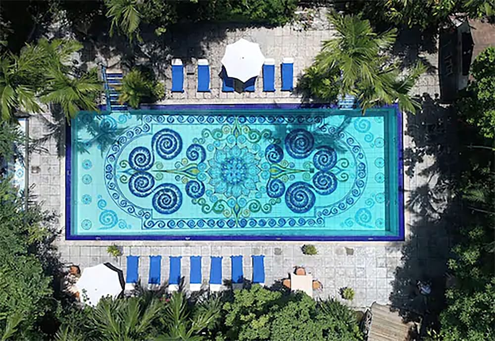 Graycliff Hotel And Restaurant — Swimming pool in Nassau, New Providence