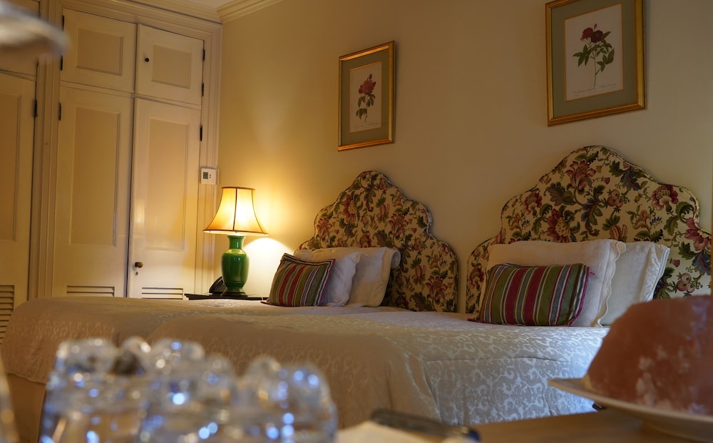 Graycliff Hotel And Restaurant — Hotel rooms in Nassau, New Providence
