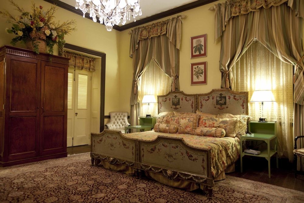 Graycliff Hotel And Restaurant — Hotel rooms in Nassau, New Providence