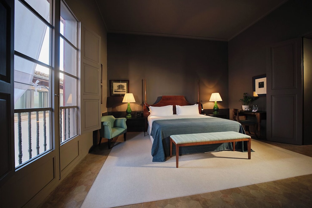 Can Cera Hotel — Hotel rooms in Palma de Mallorca, Balearic Islands