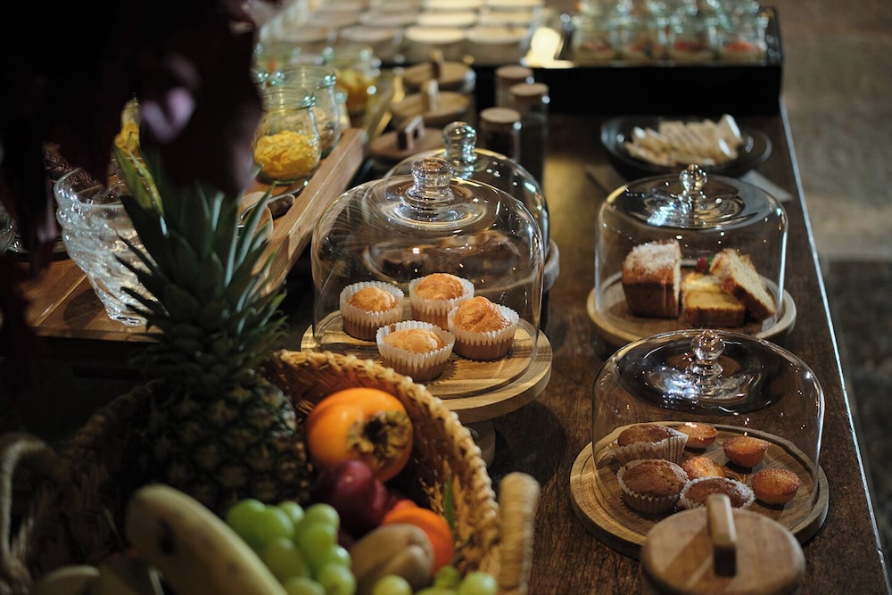 Can Cera Hotel — Restaurant & bars in Palma de Mallorca, Balearic Islands
