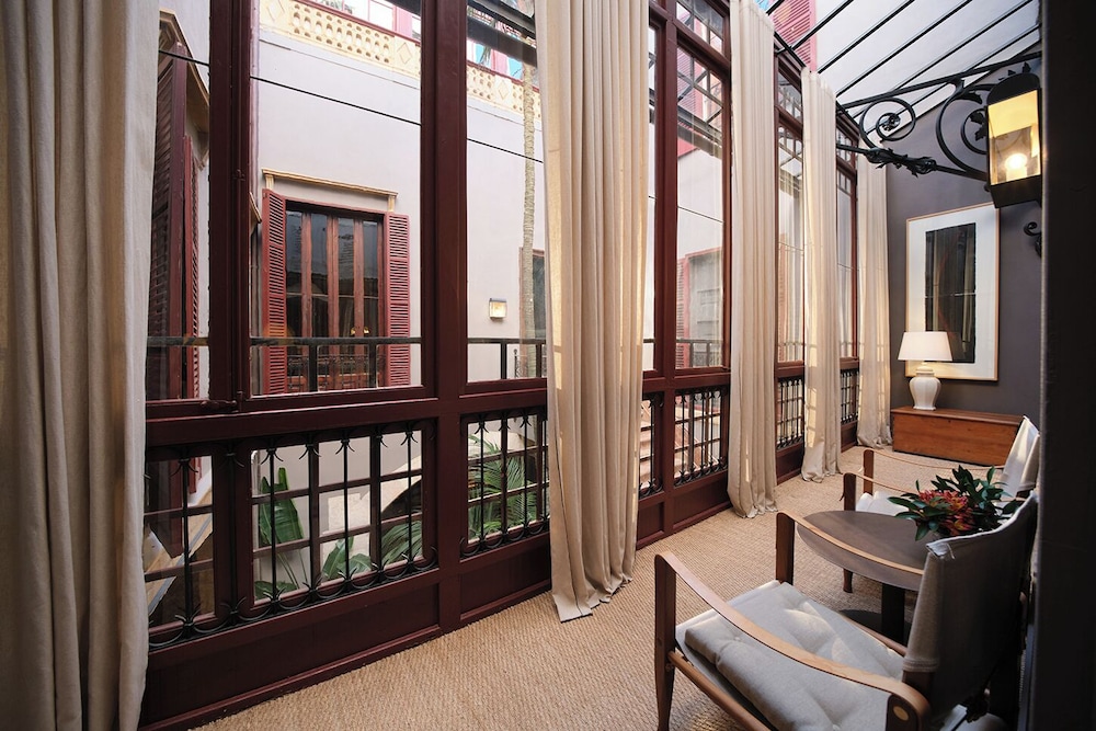 Can Cera Hotel — Hotel rooms in Palma de Mallorca, Balearic Islands