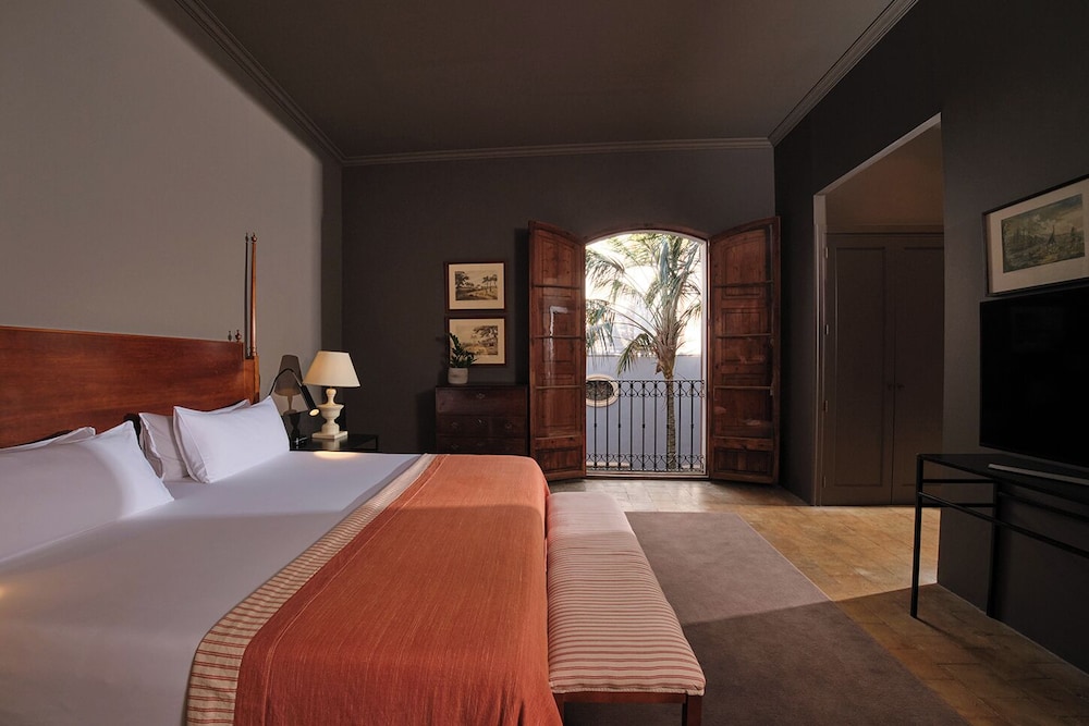 Can Cera Hotel — Hotel rooms in Palma de Mallorca, Balearic Islands