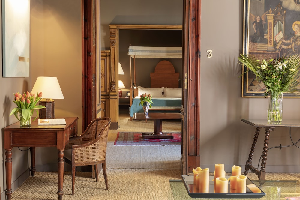 Can Cera Hotel — Hotel rooms in Palma de Mallorca, Balearic Islands