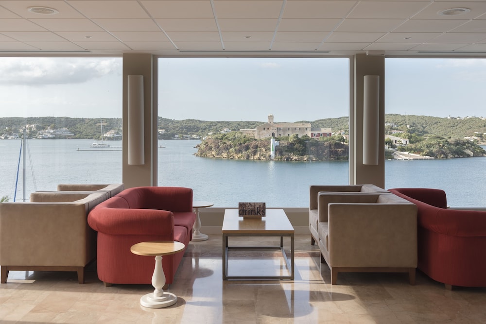 Hotel Agamenon — Restaurant & bars in Es Castell, Balearic Islands