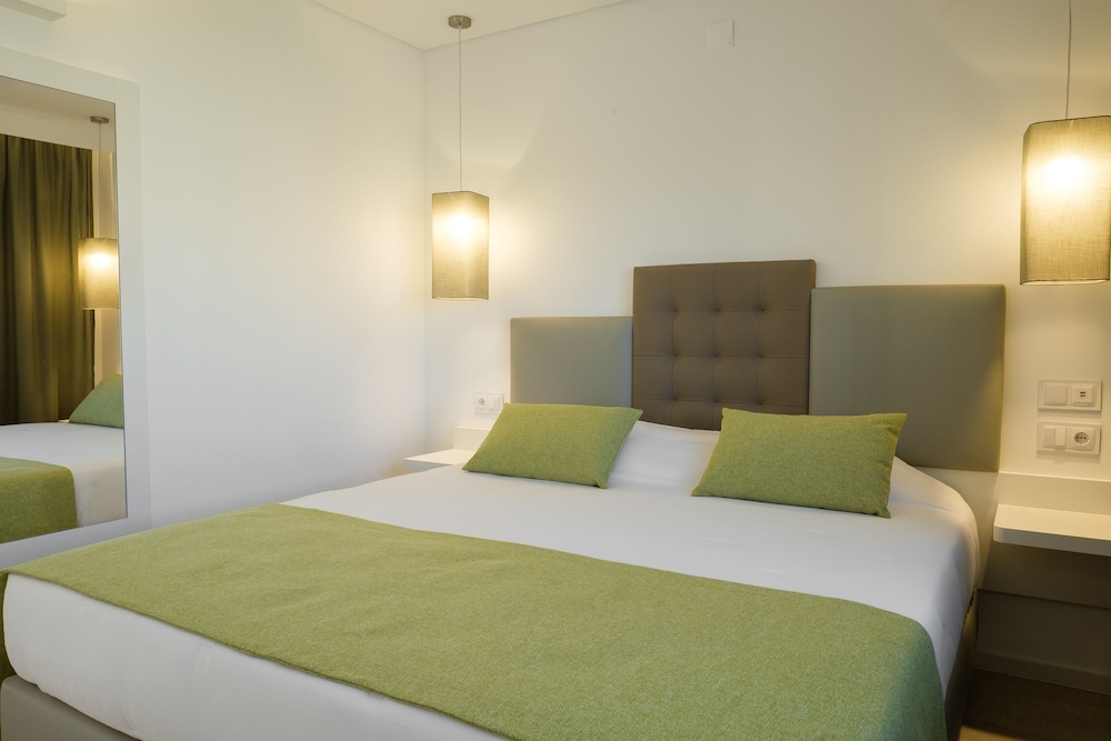 3HB Falésia Garden — Hotel rooms in Albufeira, Faro