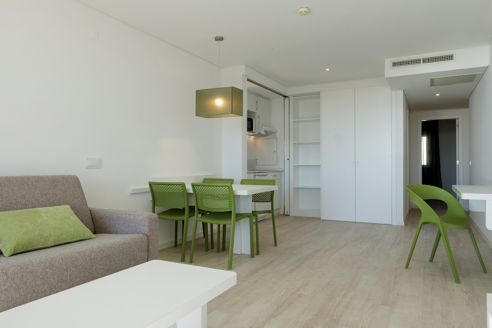 3HB Falésia Garden — Hotel rooms in Albufeira, Faro