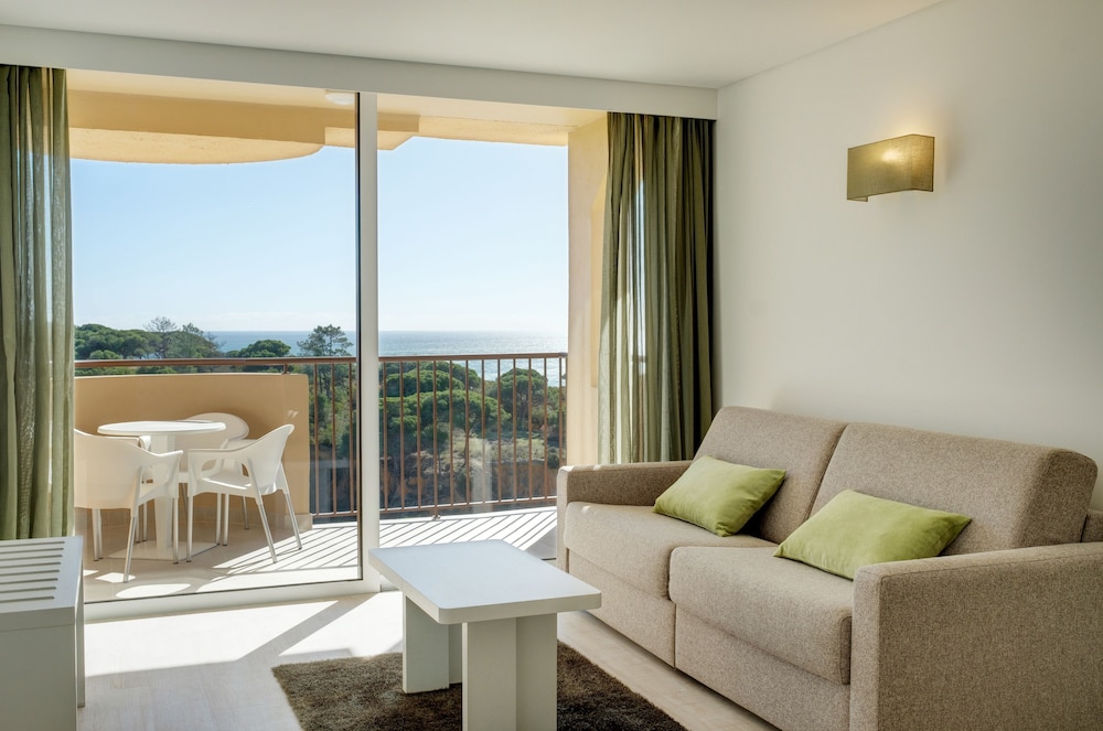 3HB Falésia Garden — Hotel rooms in Albufeira, Faro