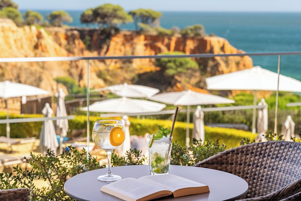 3HB Falésia Garden — Restaurant & bars in Albufeira, Faro