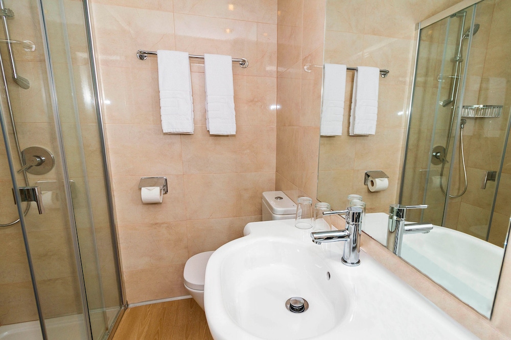Eix Alcudia Hotel - Adults Only — Hotel rooms in Alcudia, Balearic Islands