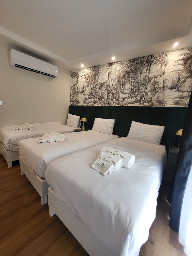 Carlton Hotel — Hotel rooms in Sliema, Malta Island