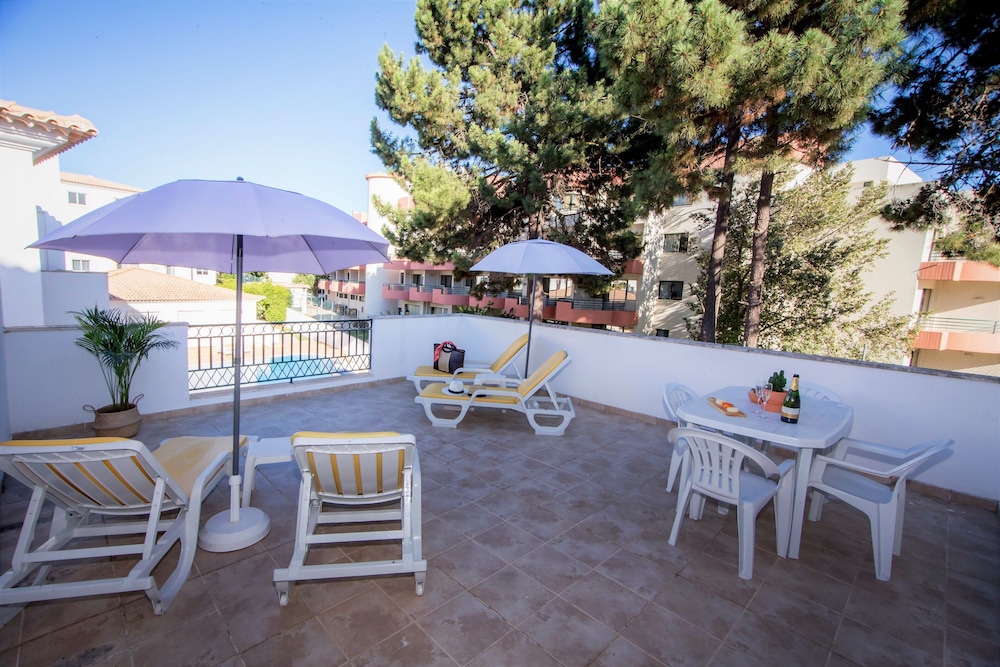 Smy Santa Eulalia Algarve — Hotel building in Albufeira, Faro