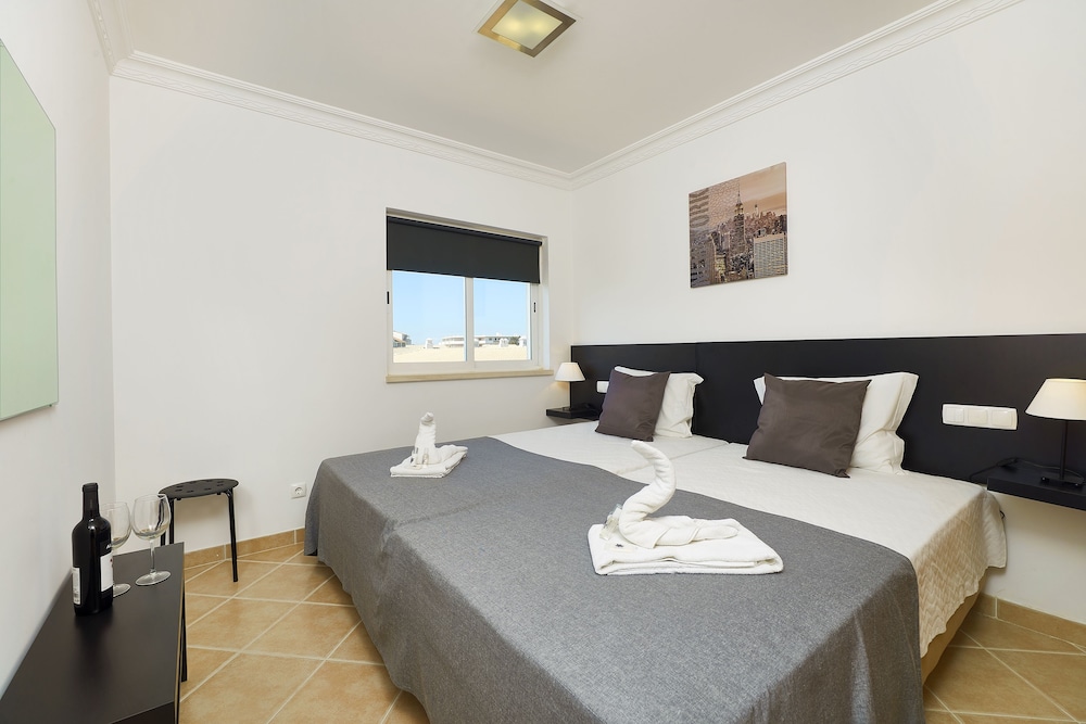 Smy Santa Eulalia Algarve — Hotel rooms in Albufeira, Faro