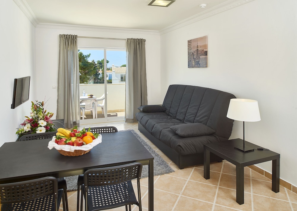Smy Santa Eulalia Algarve — Hotel rooms in Albufeira, Faro
