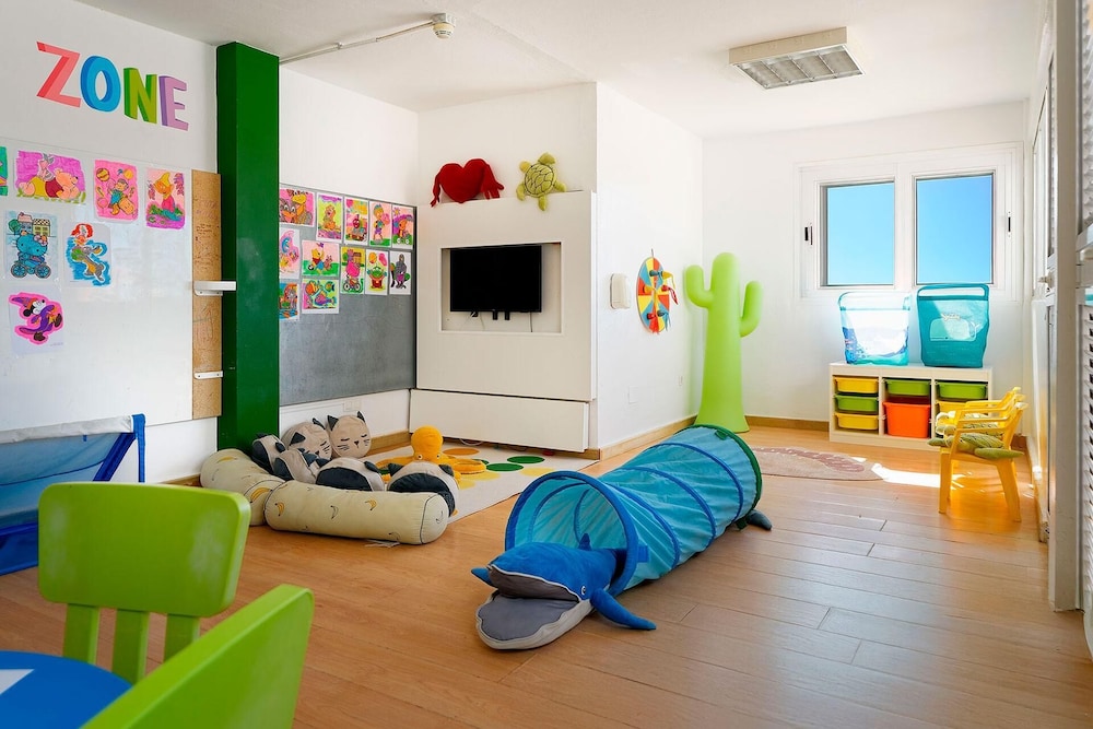 Servatur Altamadores — Attractions for children in Puerto Rico, Canary Islands