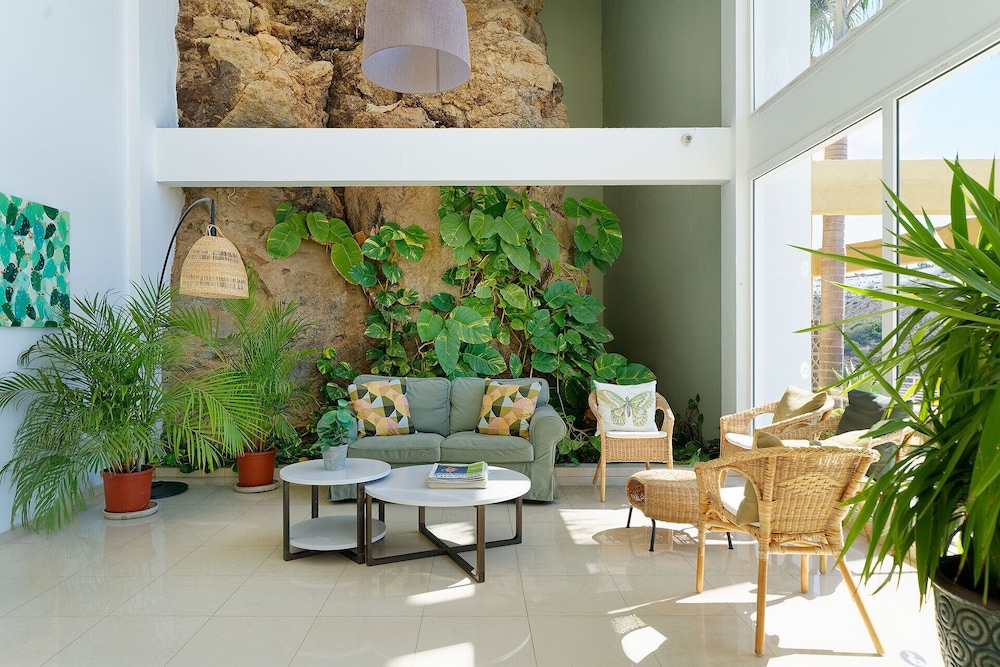 Servatur Altamadores — Hotel building in Puerto Rico, Canary Islands