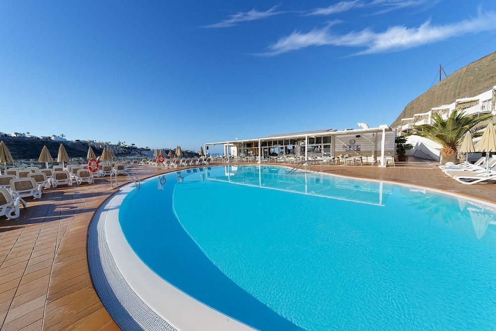 Servatur Altamadores — Swimming pool in Puerto Rico, Canary Islands