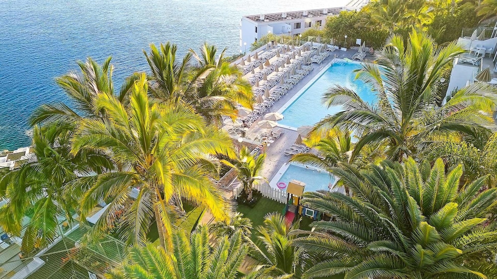Servatur Altamar — Swimming pool in Puerto Rico, Canary Islands
