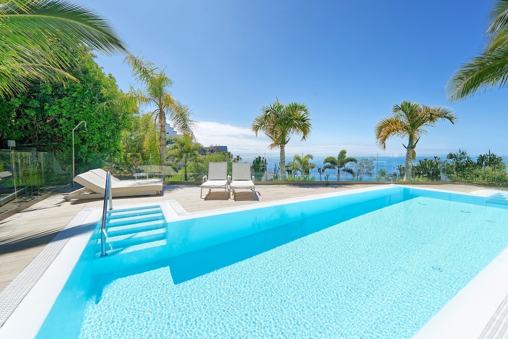 Servatur Altamar — Swimming pool in Puerto Rico, Canary Islands