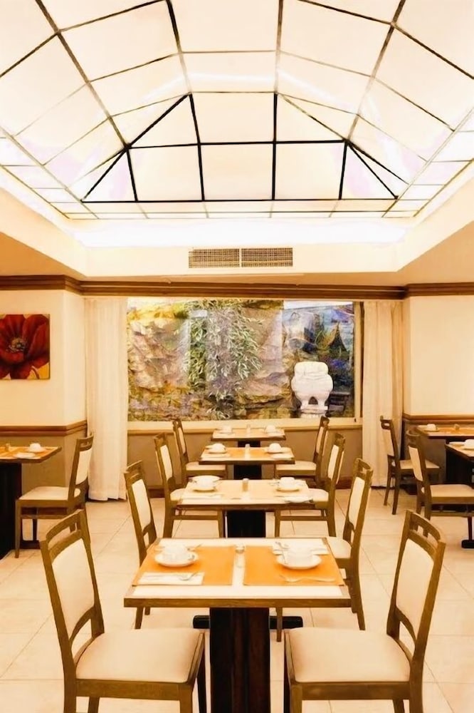 Diplomat Hotel — Restaurant & bars in Sliema, Malta Island